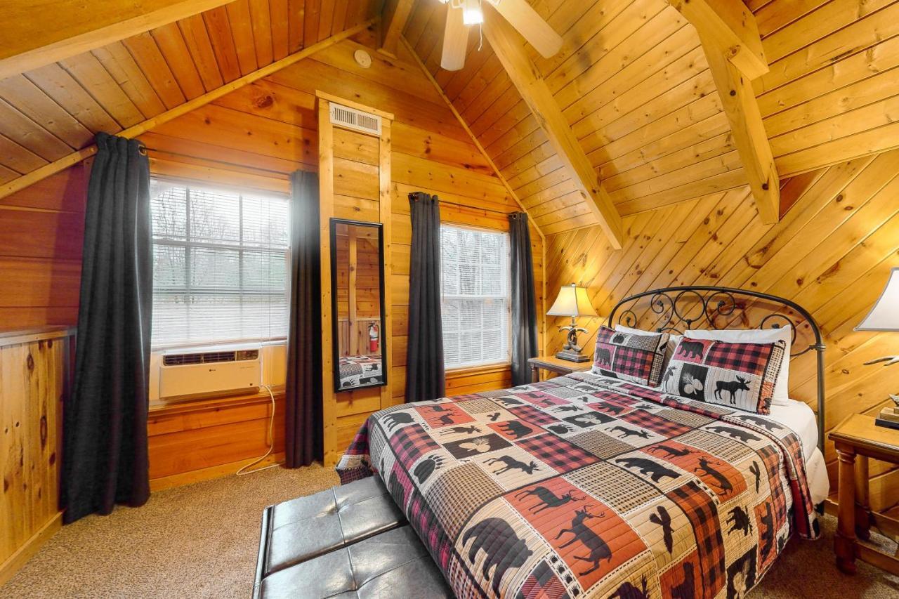 Misty Mountain Cabin Gatlinburg Exterior photo